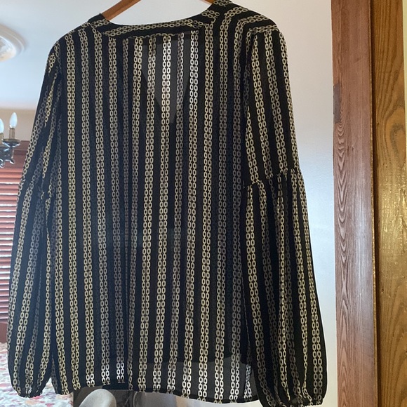 Michael Kors Women’s blouse with long sleeves - Picture 3 of 7